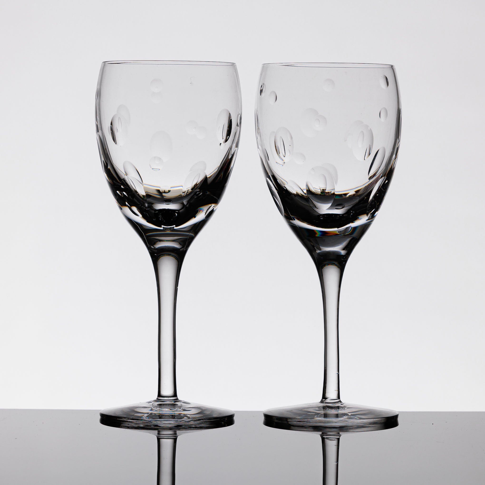 Bubbles - Pair of Large Red Wine Glasses (The Outlet)