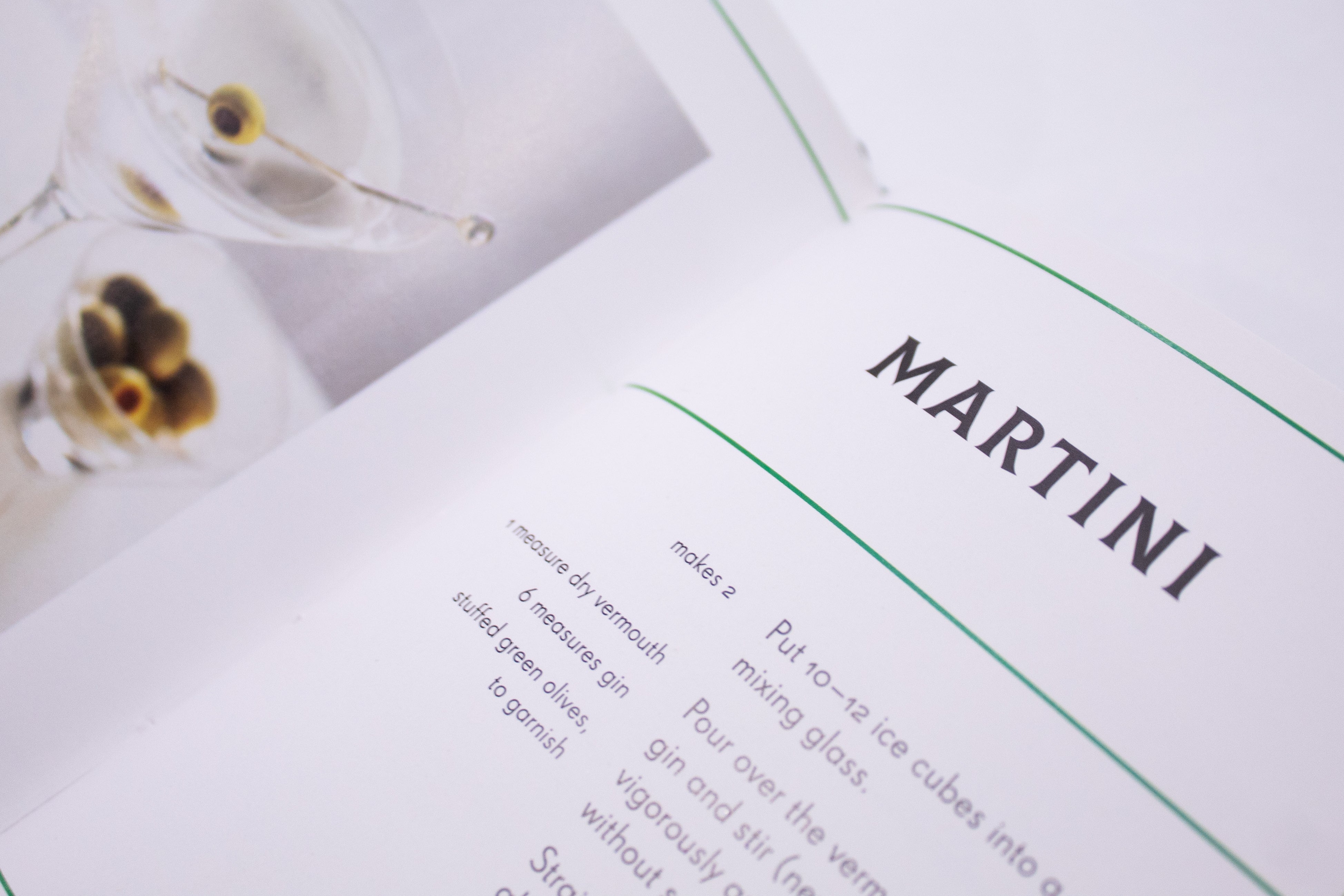 The Little Black Book of Gin Cocktails
