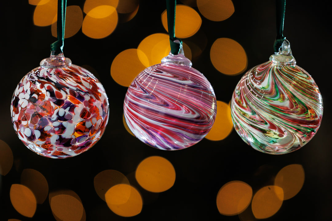 Coloured Christmas Decorations - Set of Three Baubles - Assorted Red