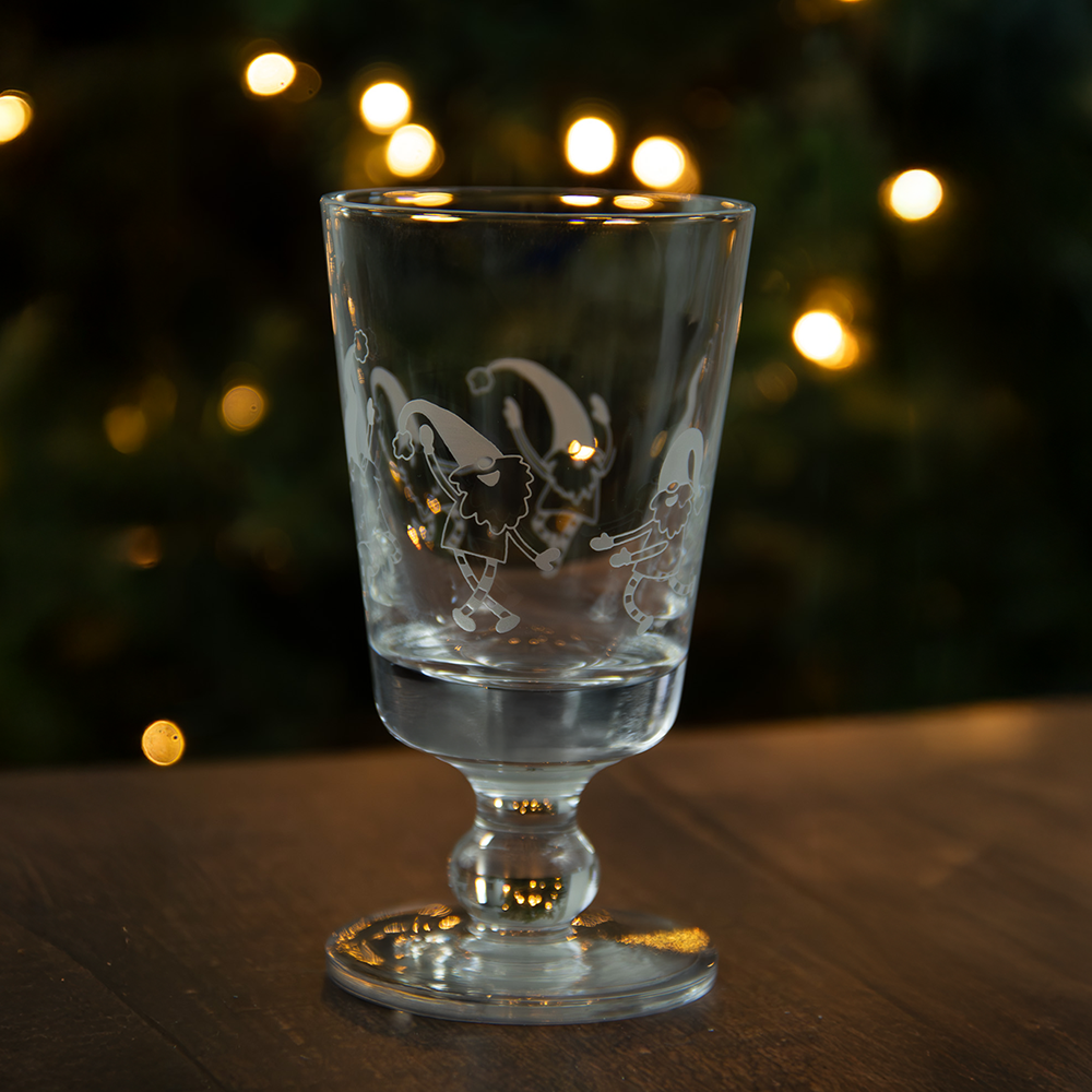 Gonk Jul Dance Mulled Wine Glass