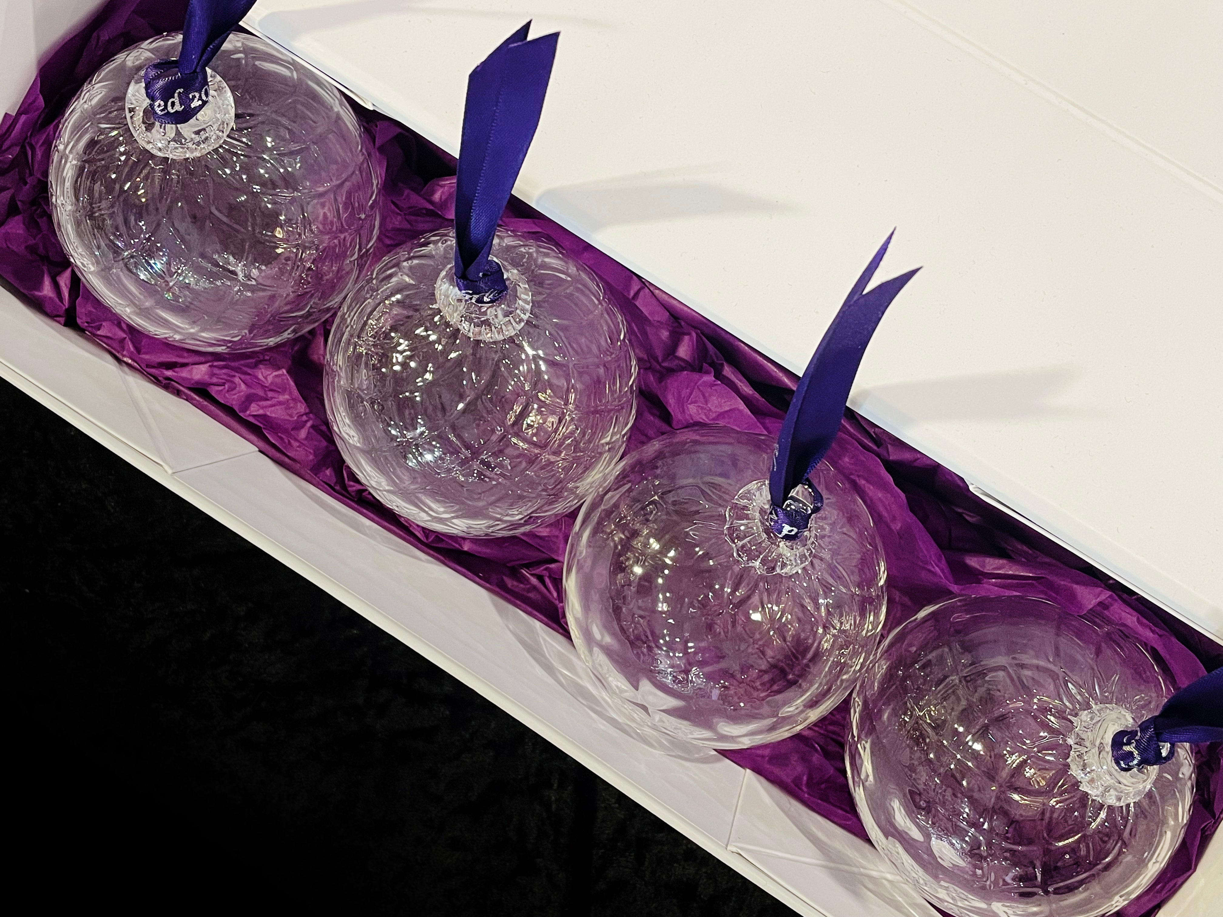 Christmas Decorations - Optic Bauble set of 4 - incl Presentation Box